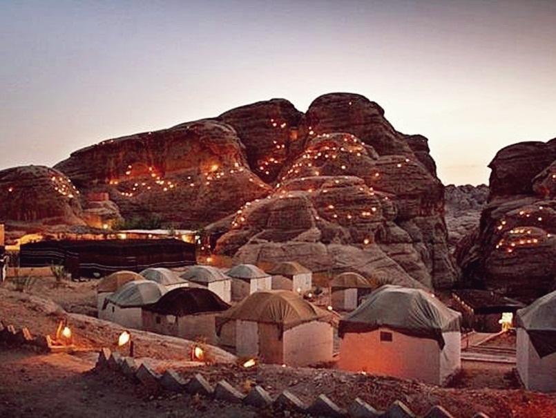 فندق سيفين وندرز وادي موسى المظهر الخارجي الصورة